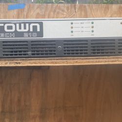 Crown  Com-Tech 210 Power Amplifier