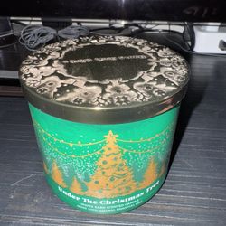 Bath & Bodyworks Christmas Candle - New