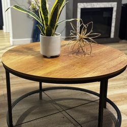31.5 Diameter Coffee Table