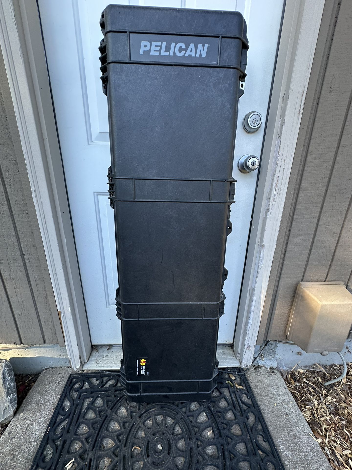 Pelican 1750 Case W/wheels
