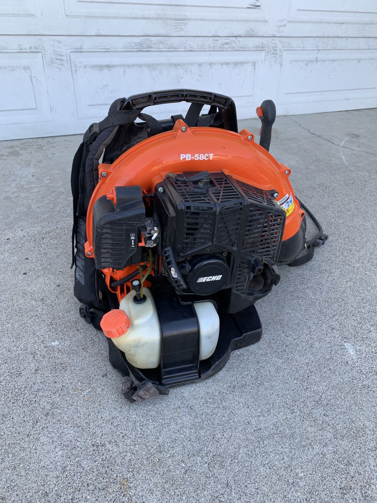 ECHO BACKPACK LEAF BLOWER