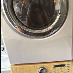 LG Stackable Washer And Dryer Set 