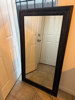 Kirkland Espejo/ Mirror