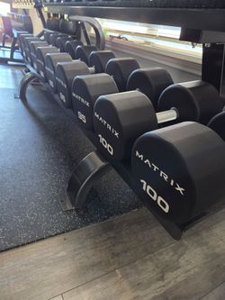 Dumbbells  55-100 Lbs  Matrix 16 Sided Urethane. 1550 Lbs.  READ BELOW. FIRM PRICE