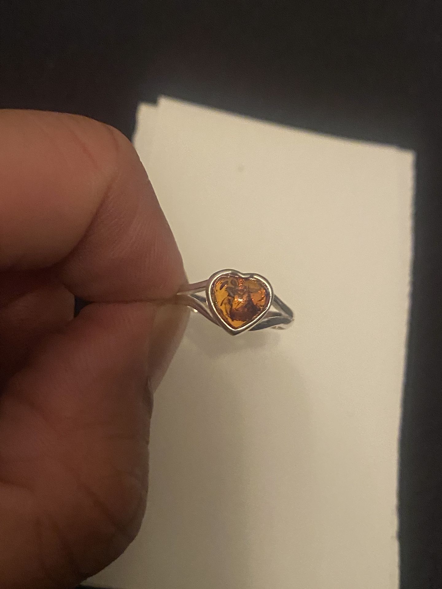 Heart Shake Amber Ring