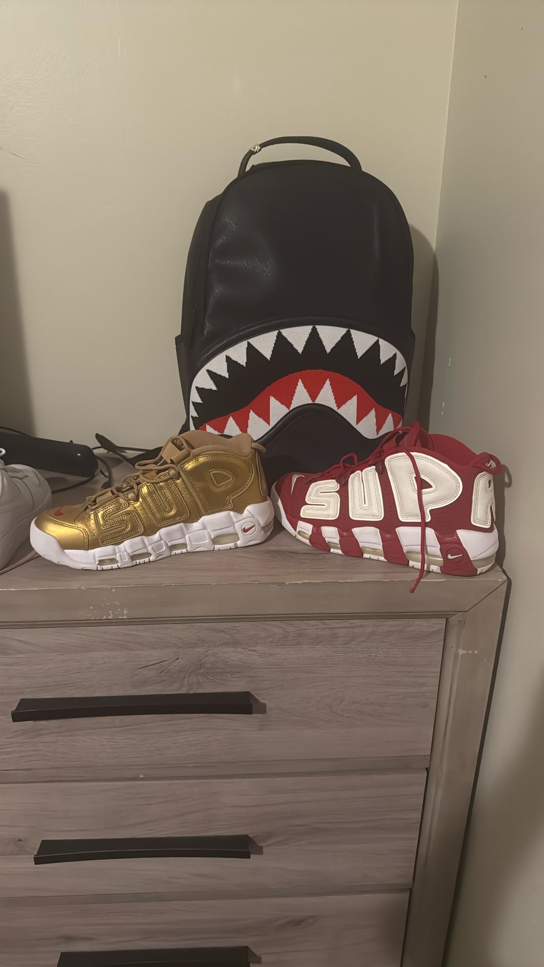 Nike Supreme Uptempo 