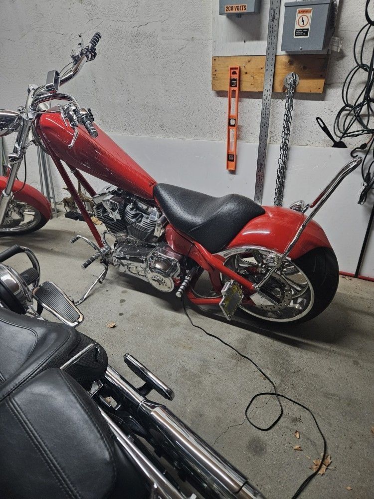 2005 American Iron Horse LSC