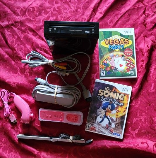 Wii Console With Accessories 