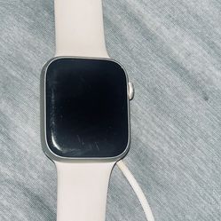 Apple Watch Series Watch 9 45mmStarligjt