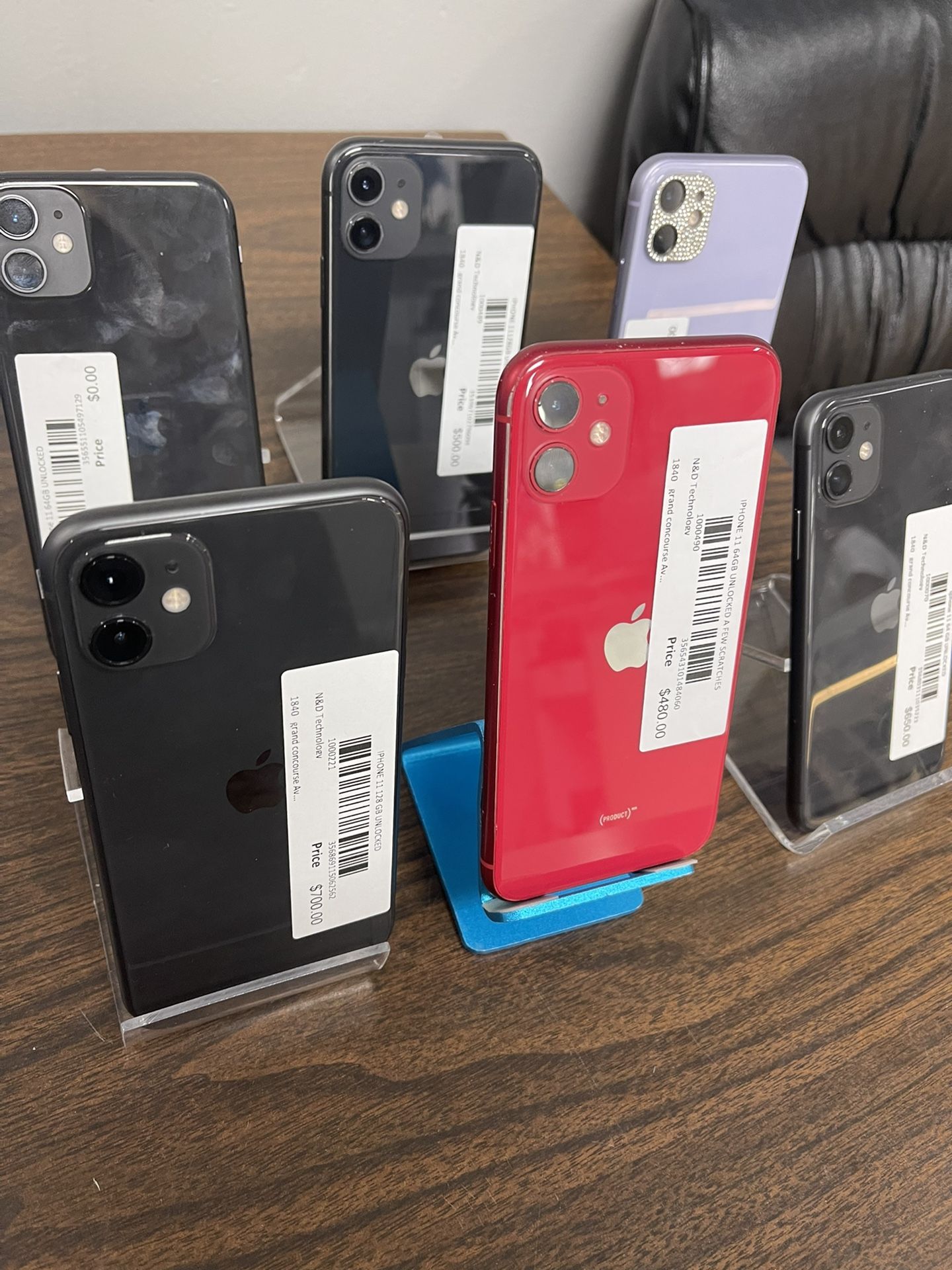 iPhone 11 64 /128 Gb Like New