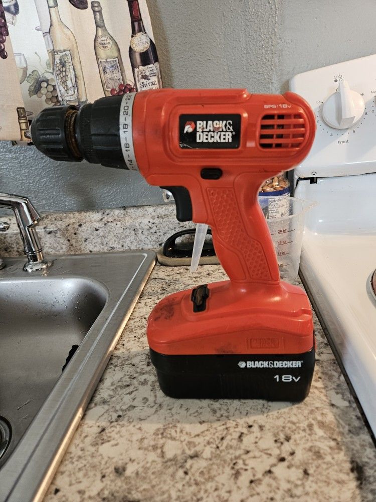 Black & Decker 18V Cordless Drill with Battery. Charger Not Included 