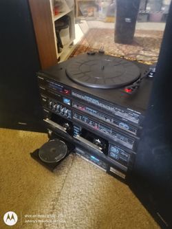 Panasonic Vintage Stereo Stack System with Turntable and tower speakers