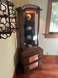 Hutch, vintage