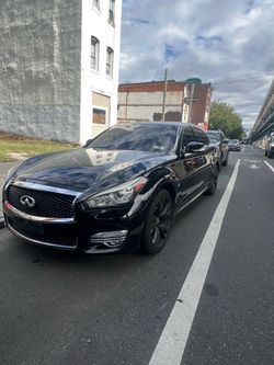 2018 infinity q70L