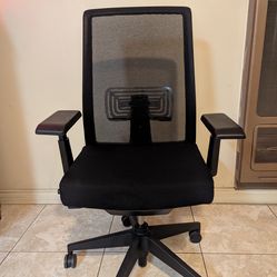 Haworth Very Mesh Office Chair