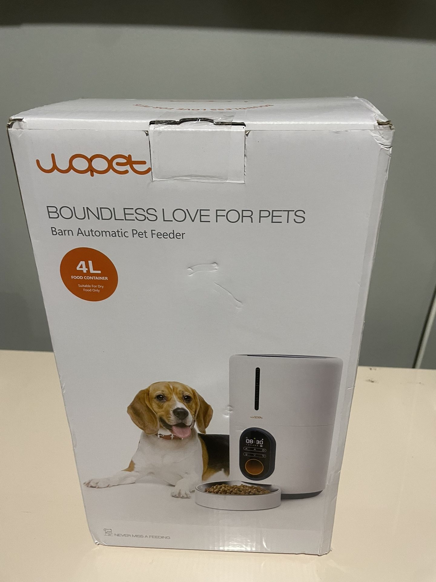 pet feeder