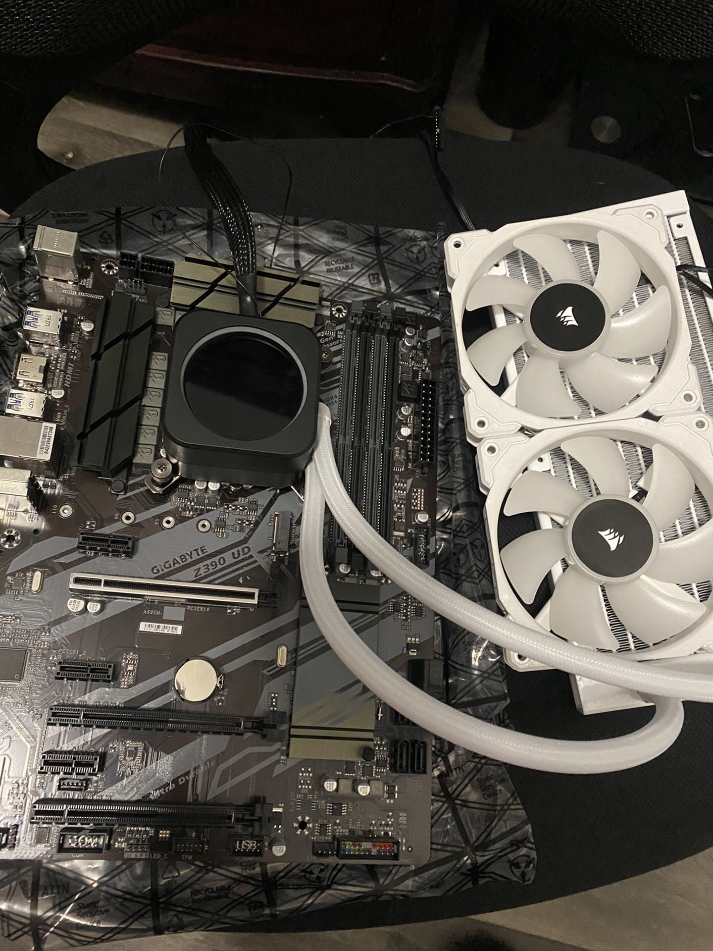 i9900k-mobo and Cooling