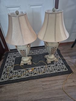 2 Lamps
