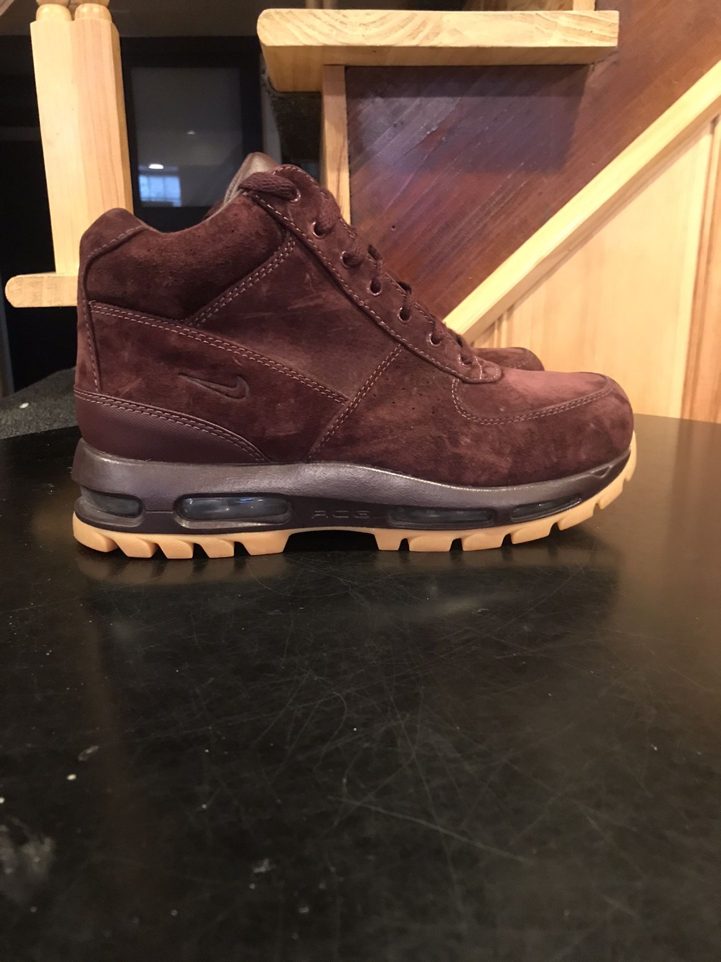 Nike Boots Size 9