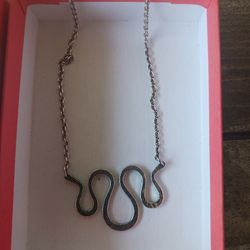 JAMES AVERY NECKLACE NEVER WORN