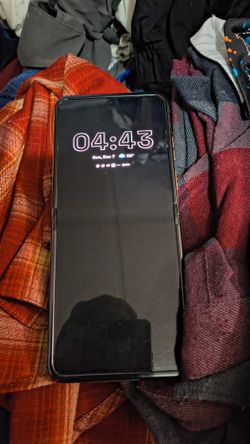 2025 Motorola Razr Plus Network Unlocked