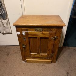 Furniture, wood icebox