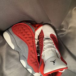 Air jordan Red Flint 13s