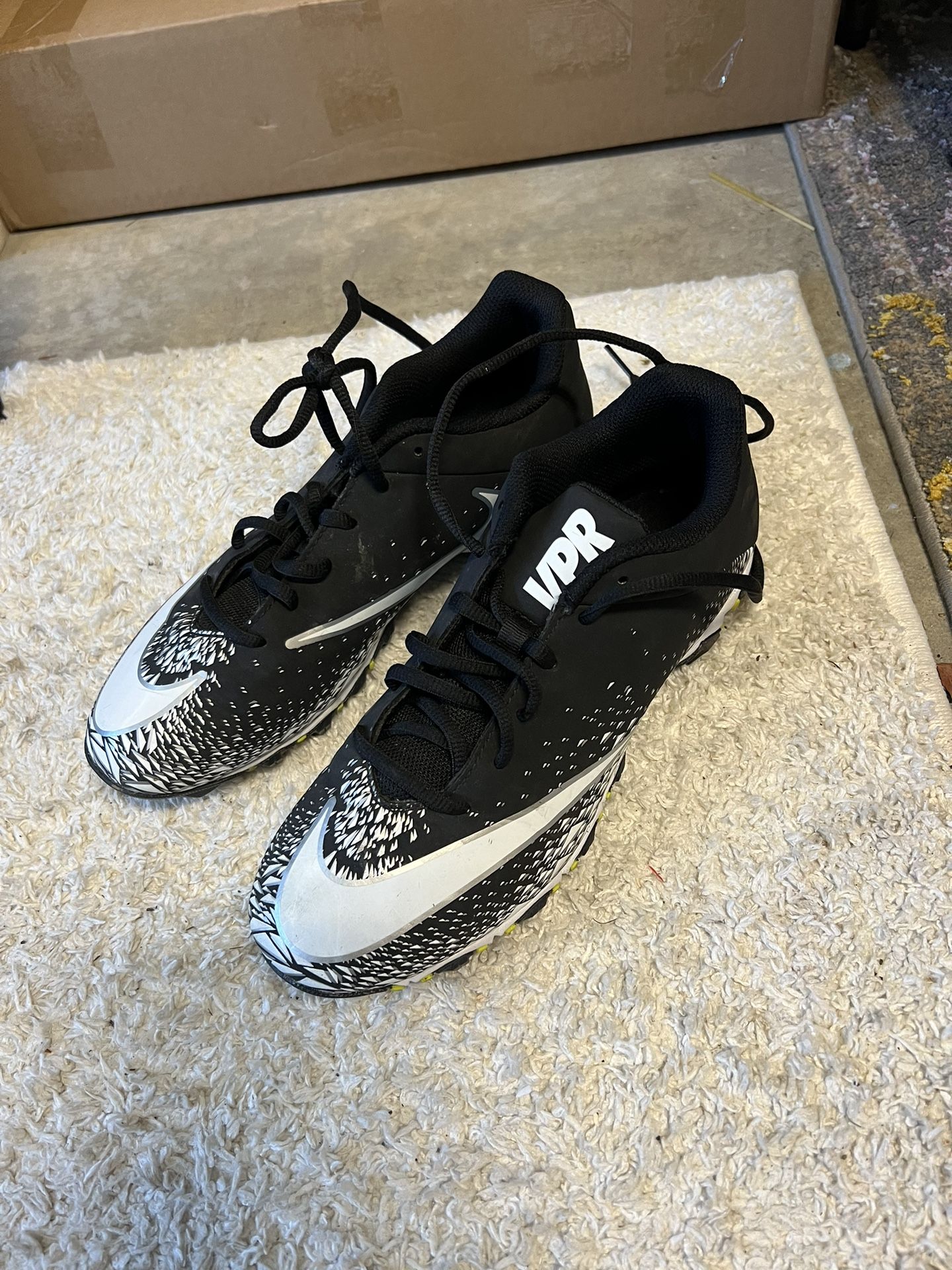 Nike VPR US Size:7.5!