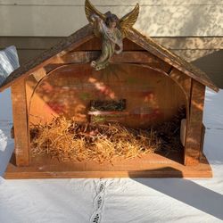Vintage Japan Wooden Musical Nativity Stable Manger Creche Gloria Angel 19”x14”x7”
