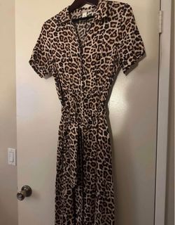 H&M Leopard Flowy Dress