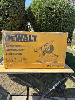 DeWalt 12" Double Bevel Sliding Miter Saw