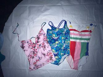 SWIMSUIT & TOP