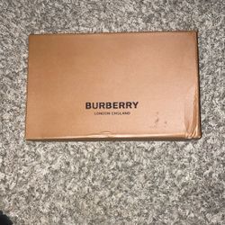BURBERRY SHOES