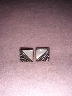 Pearl Shell earrings