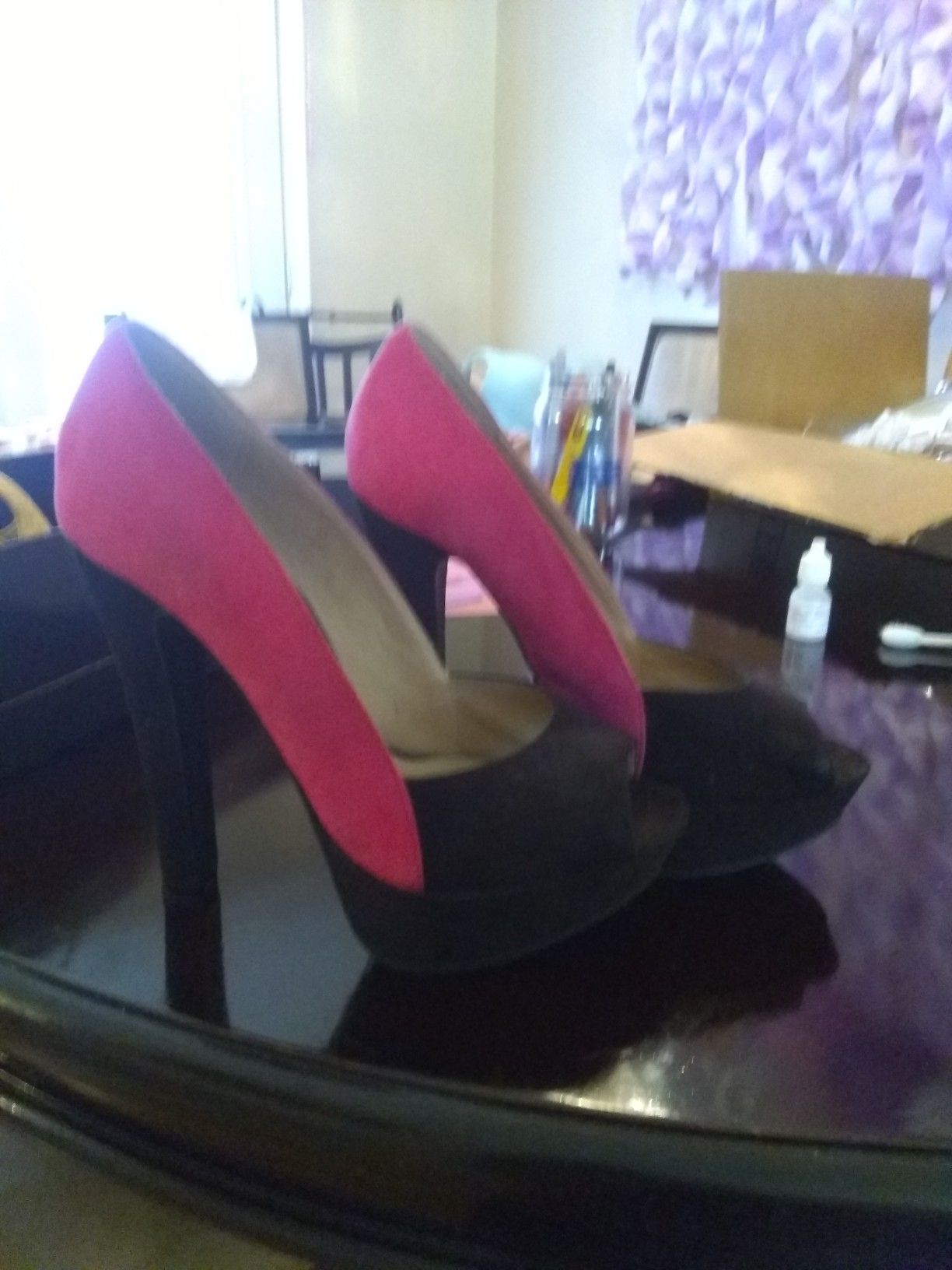 Peep toe high heels size 7 (Forever 21)