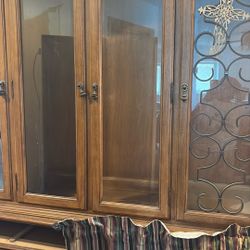 China Cabinet With Table And Chairs 