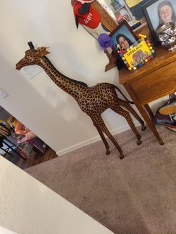 4.5 Ft Giraffe 