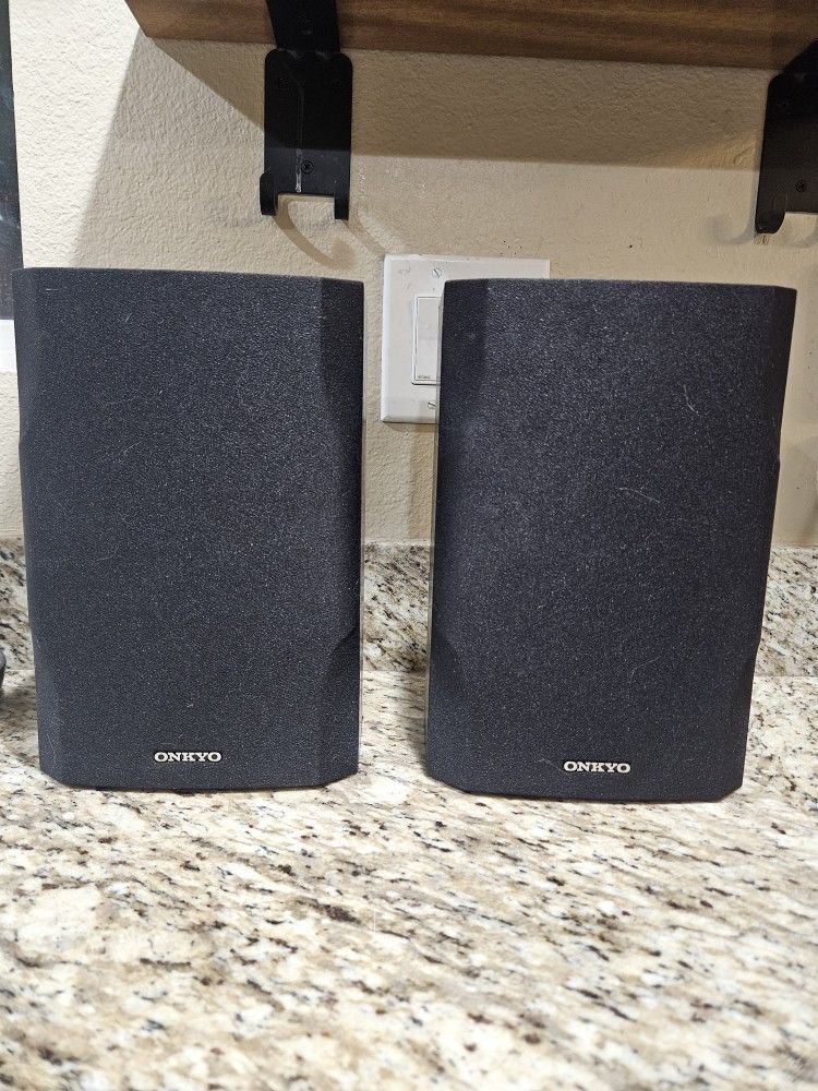 Onkyo Shelf Speakers