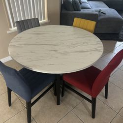 Kitchen Table / Dinner Table