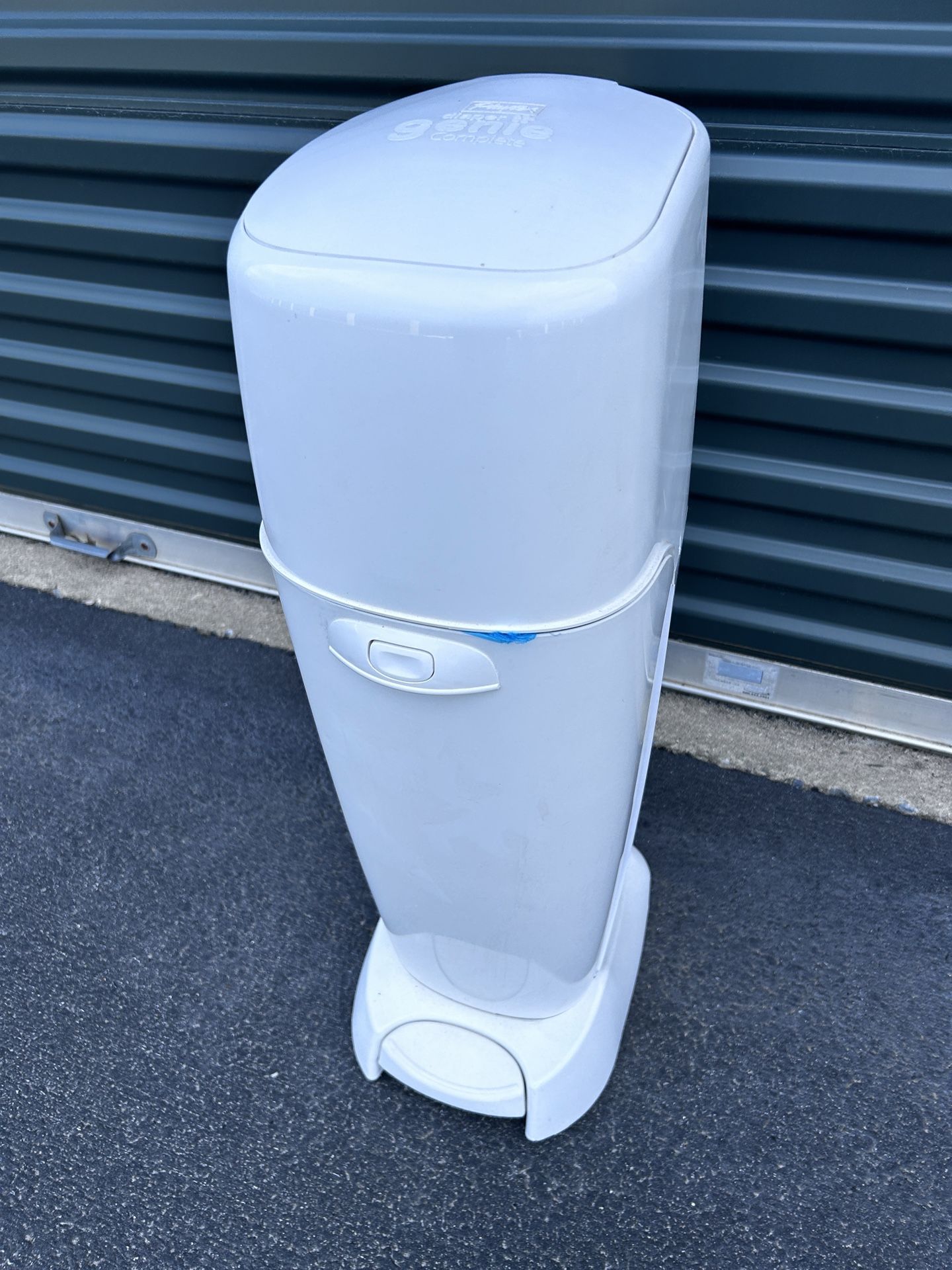 Diaper Genie used with 2 spare refills $12 value(has been in storage for a year