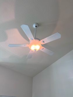Ceiling fan