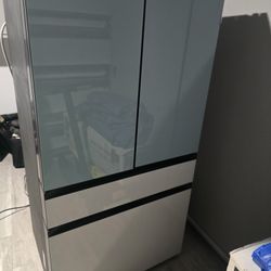 Samsung Fridge Under 1yr Old