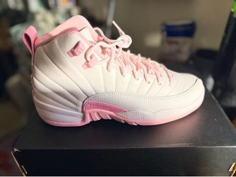 Air Jordan 12 Retro Pearl/Soft Pink Size 6.5 (GS)