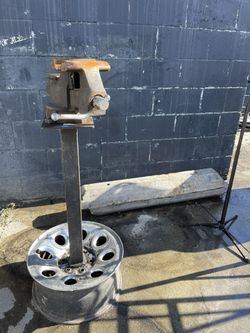 Clamp with Stand