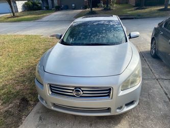 Nissan Maxima