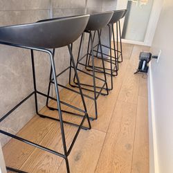 Hay A Stool (pair)