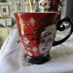 New Disney Queen Of Hearts Ceramic Cup