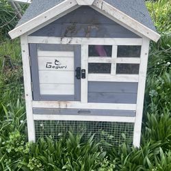 Must Go Chicken Coop 