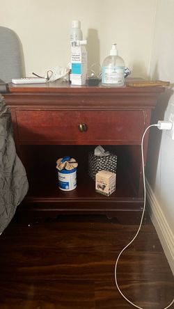 Wood Nightstands with Drawer