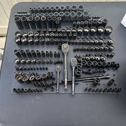 Husky Socket Set